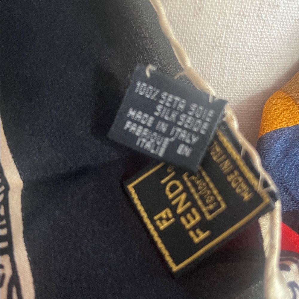 Fendi Silk Scarf Made in Italy - Picture 3 of 9